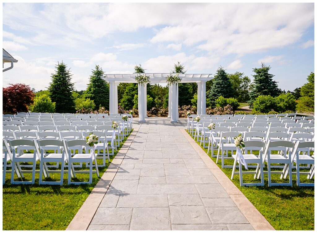 ceremony at Waverly Oaks Country Club