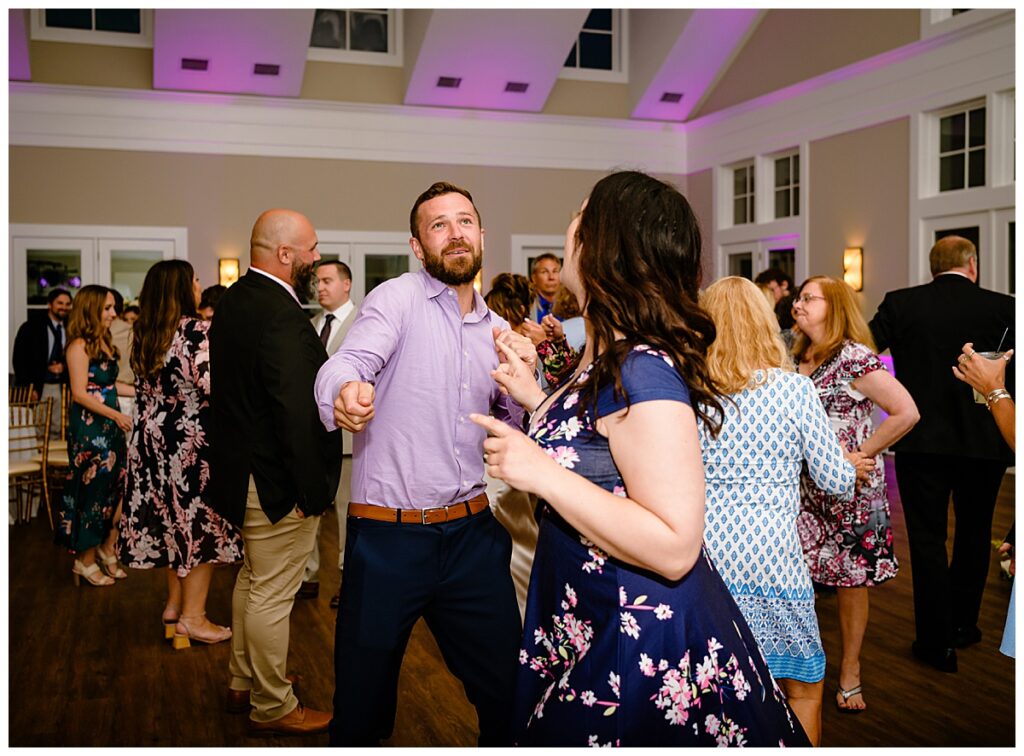 Dancing at a Waverly Oaks Country Club wedding