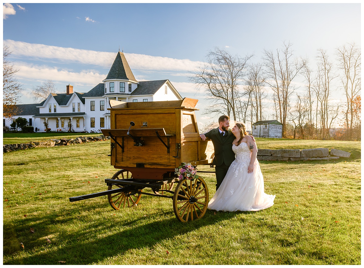 Couple portraits at Dell-Lea Wedding and Events