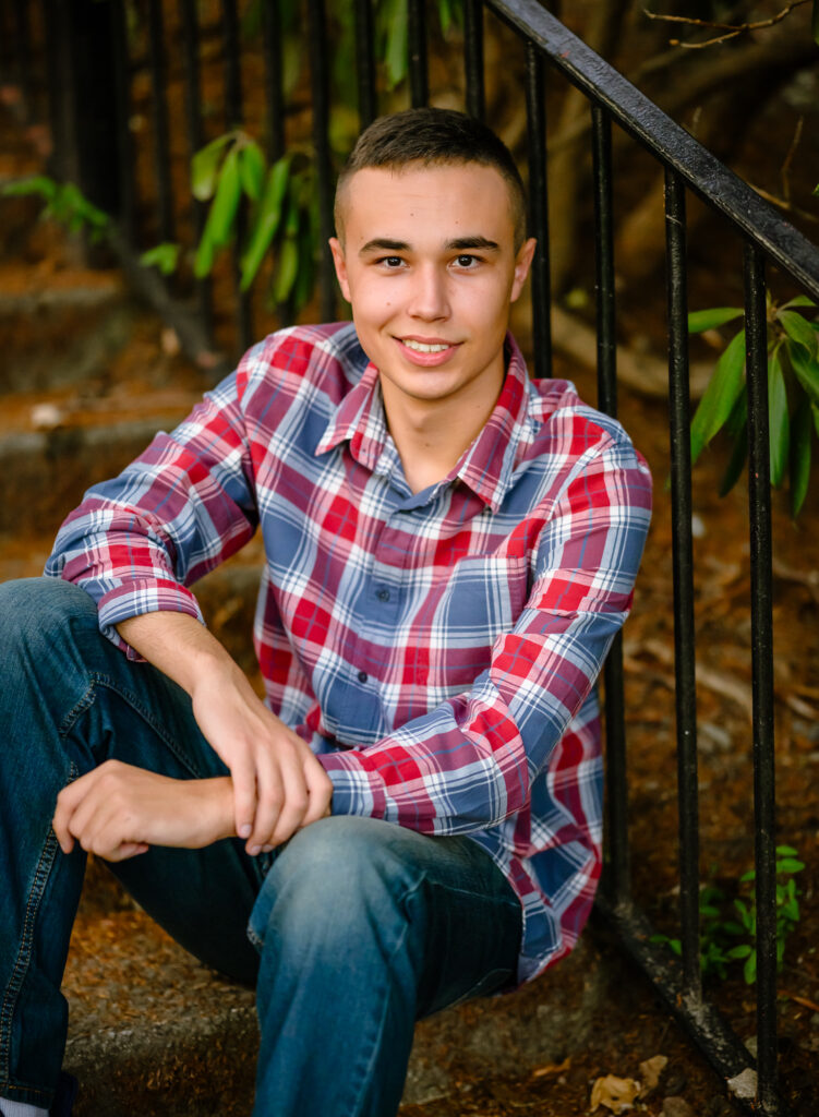 Hudson New Hampshire Senior Photography session at Benson Park by Jenn Plante Photography